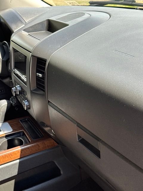 2011 Nissan Titan SL - Photo 27