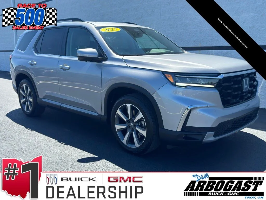 2025 Honda Pilot Elite AWD's photo