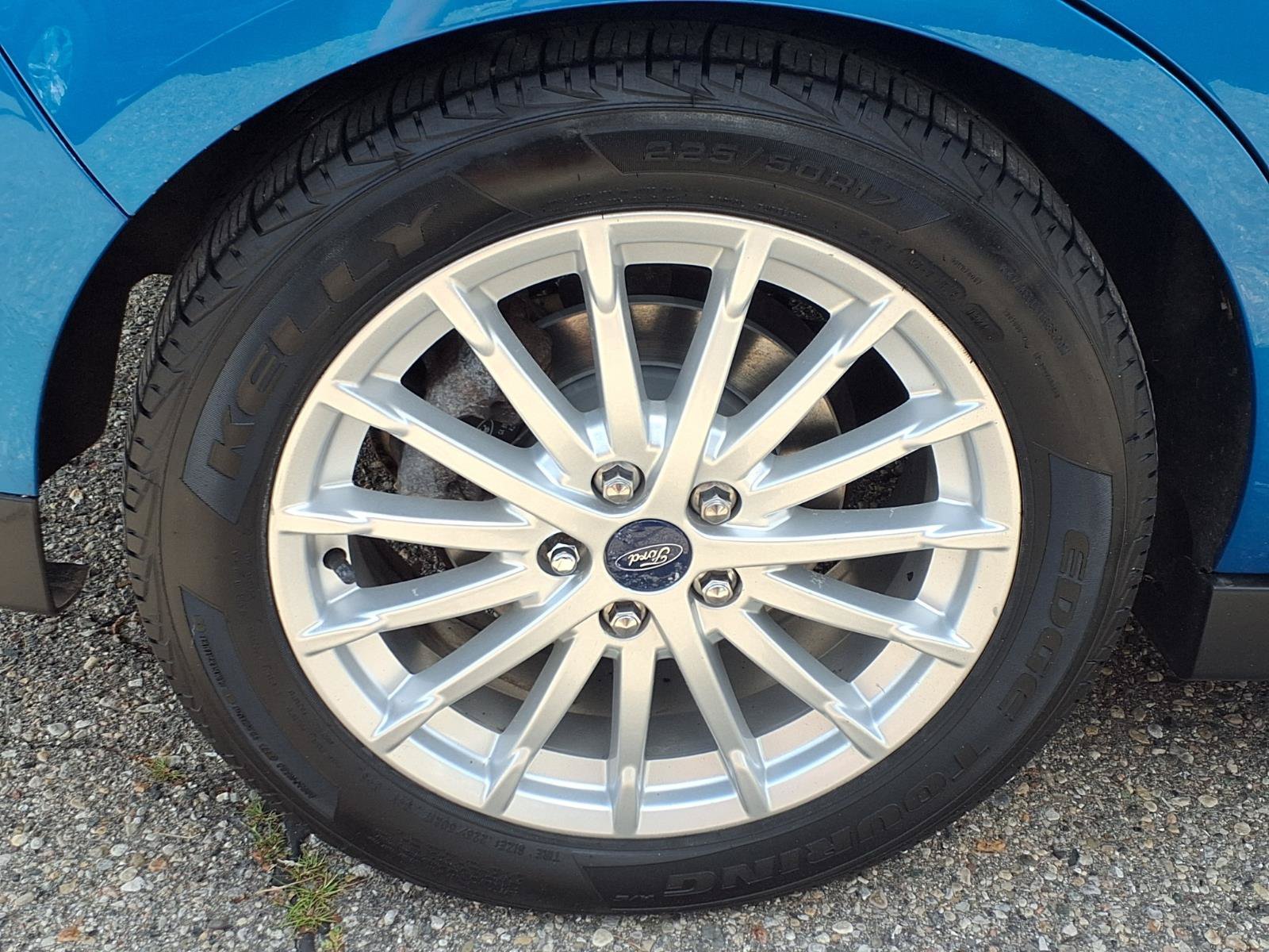 Used 2013 Blue Candy Metallic Tinted Clearcoat Ford SE image 25