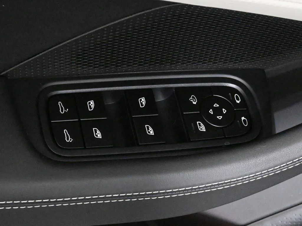 New 2026 Black Porsche GTS image 33