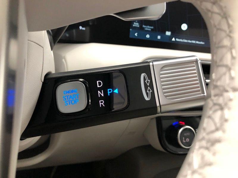New 2026 Black Hyundai SEL 7P image 30