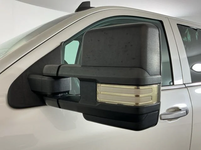 Used 2015 White GMC SLT image 9