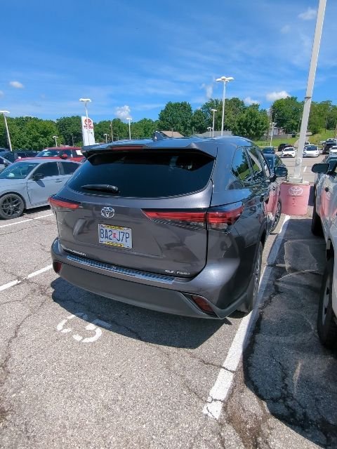 Used 2023 Gray Toyota XLE image 16