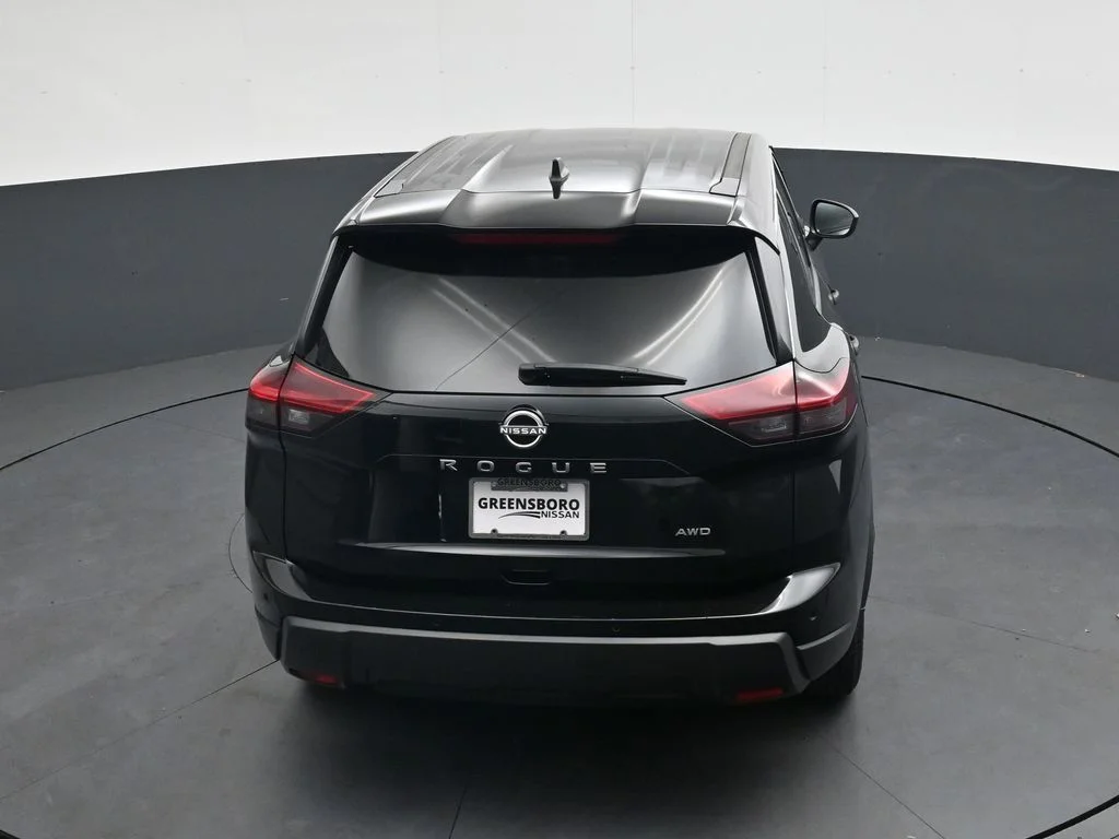 Used 2024 Black Nissan S image 28