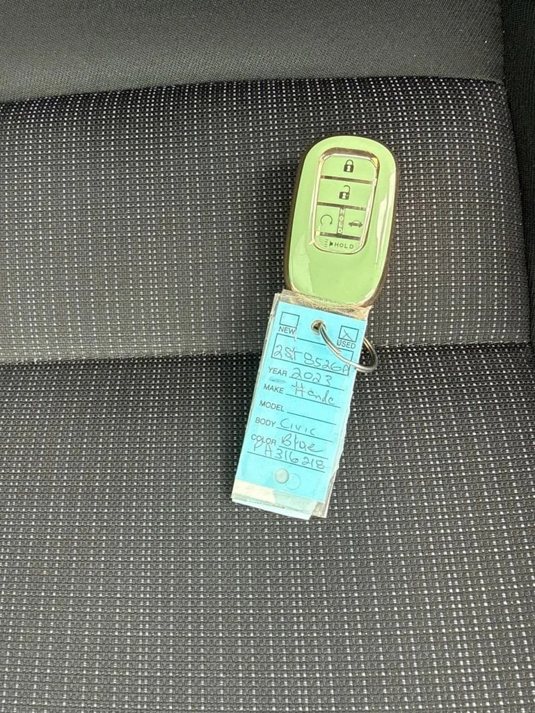 Used 2023  Honda EX image 31