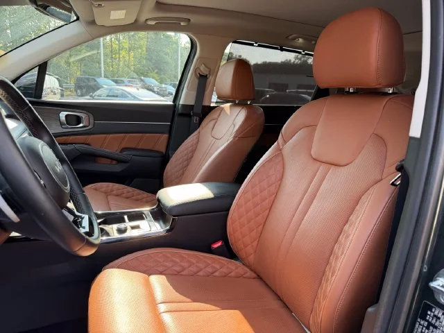 Certified Used 2023 Green Kia X-Line SX Prestige image 11