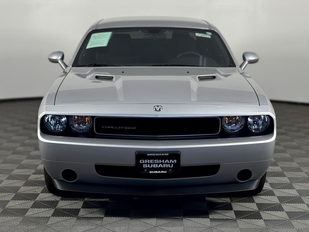 Used 2010 Bright Silver Metallic CC/Mineral Gray Met CC Dodge SE image 2