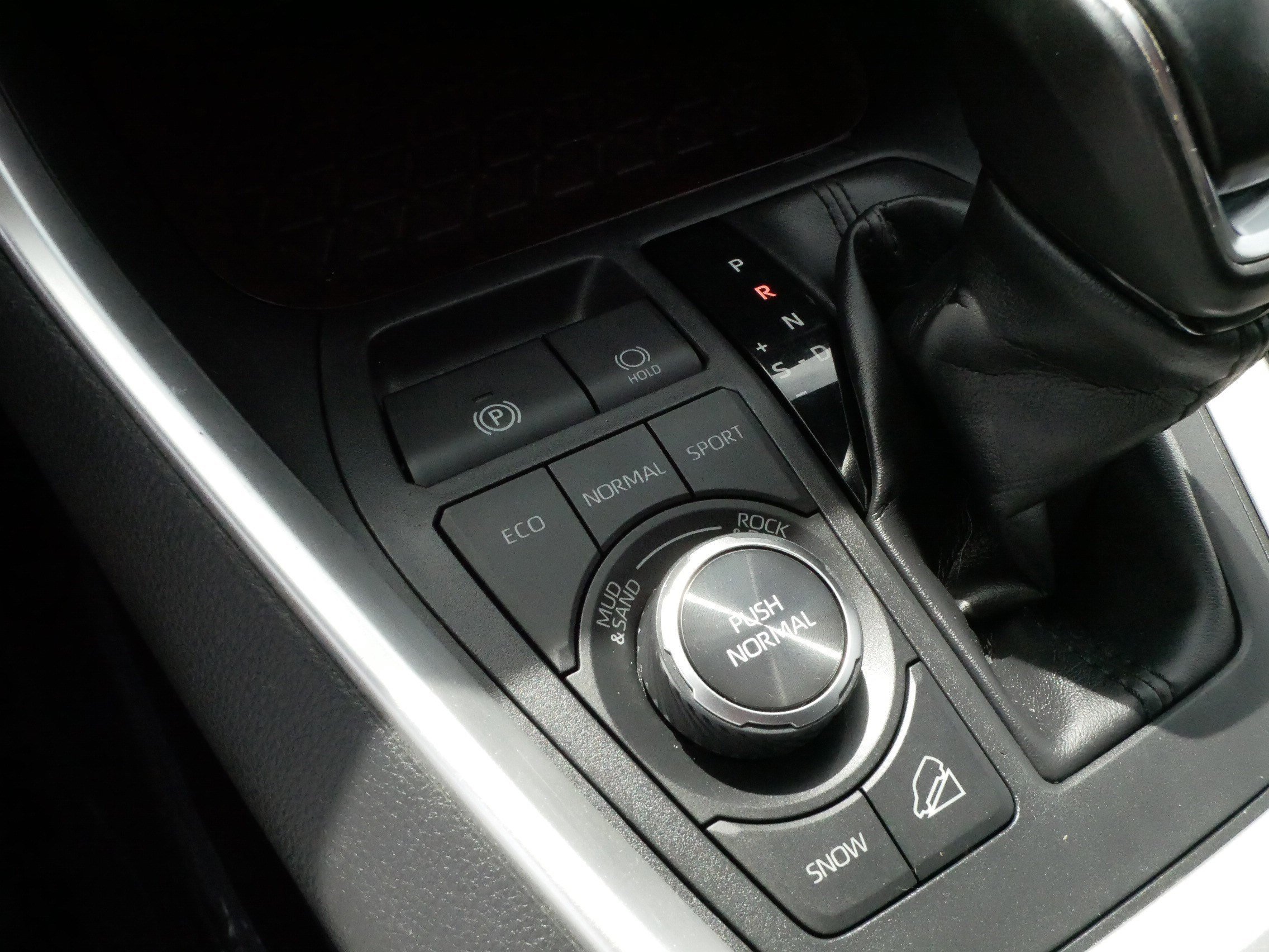 Certified Used 2020 BLIZZARD PEARL Toyota Limited image 28