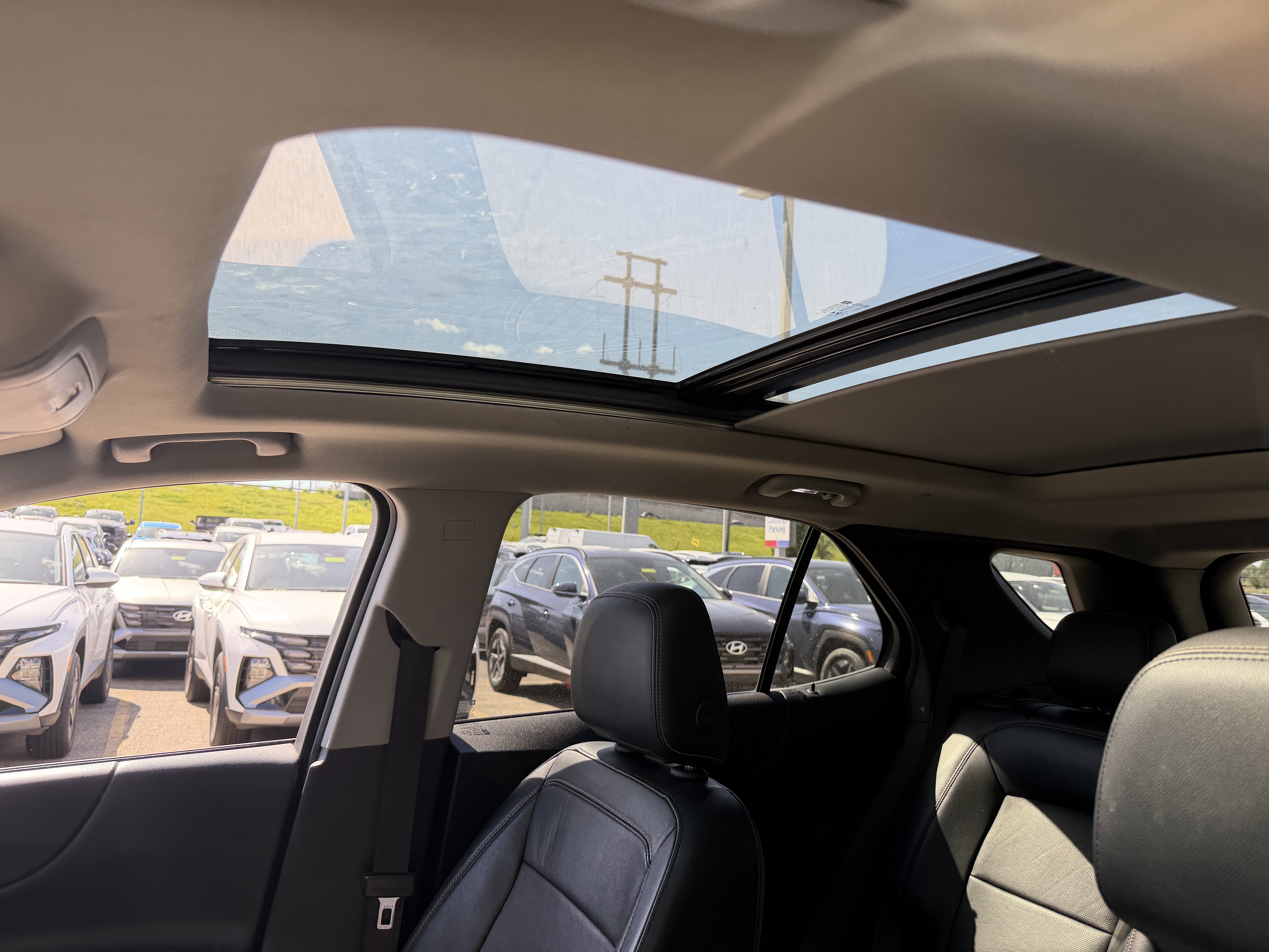 Used 2018 Mosaic Black Metallic Chevrolet Premier image 34