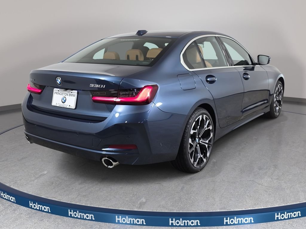 New 2026 Arctic Race Blue metallic BMW 330i xDrive image 5