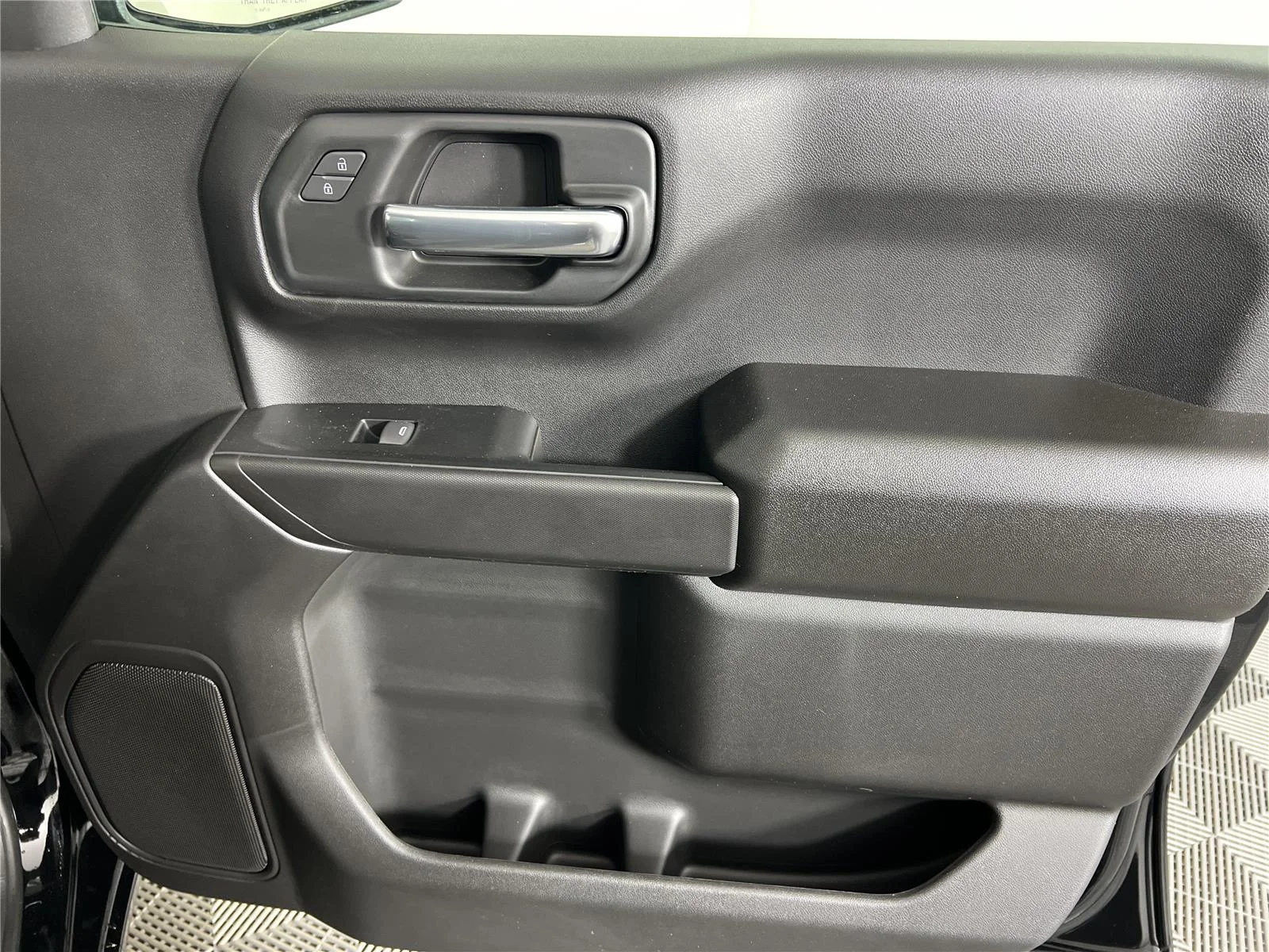 New 2026 Onyx Black GMC Pro image 13
