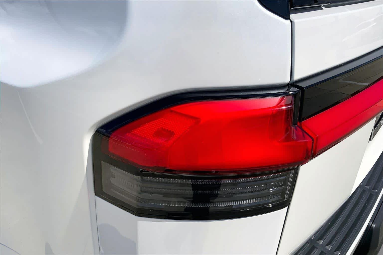2024 Lexus GX Luxury - Photo 28