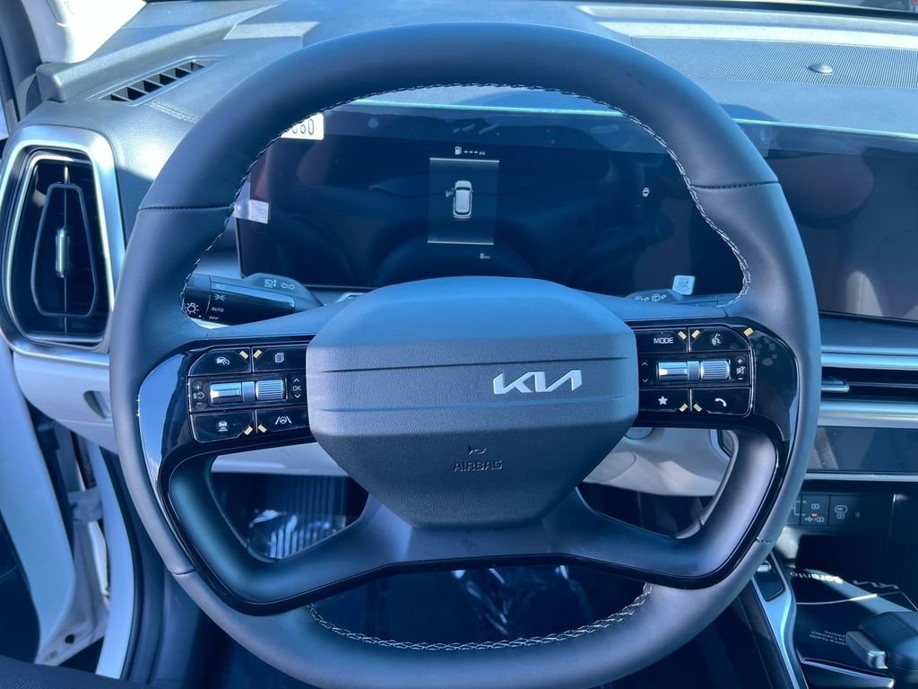 New 2026 Glacial White Pearl Kia S image 15