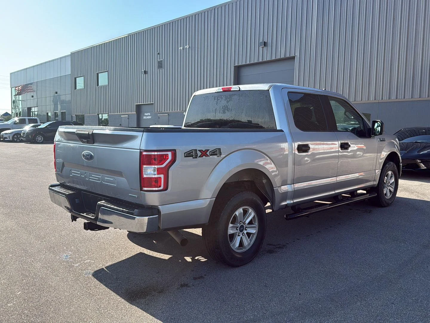 Used 2020 Iconic Silver Ford XLT image 3