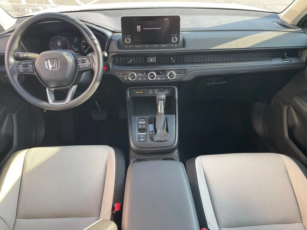 Used 2024 Platinum White Pearl Honda EX image 30