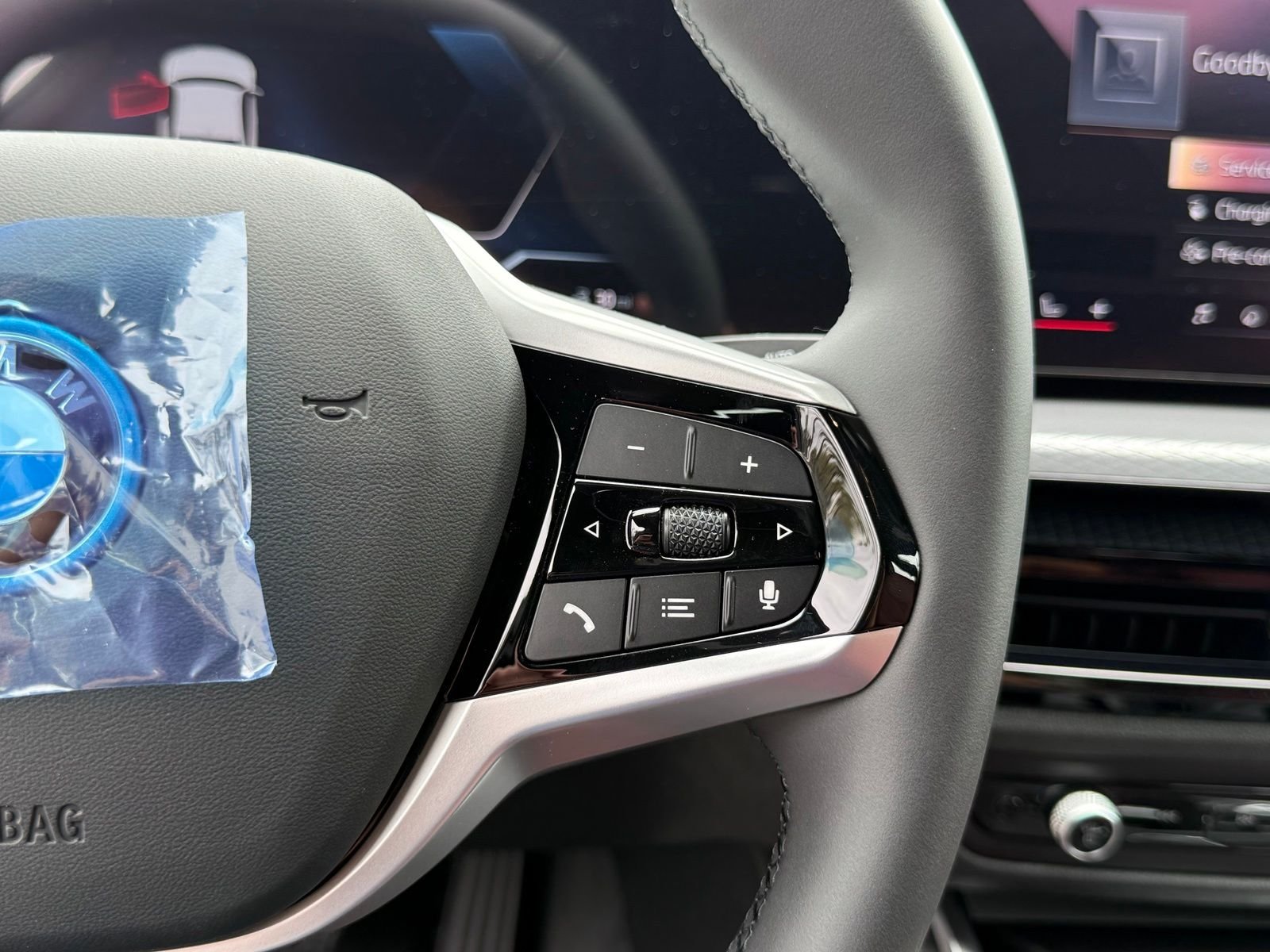 New 2026 Alpine White BMW xDrive40 image 26