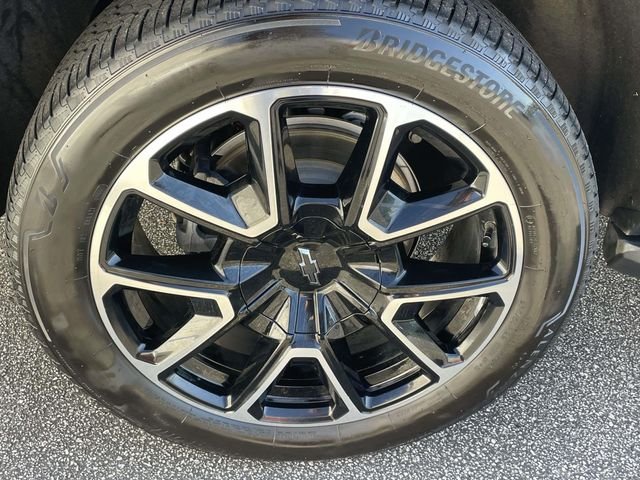 Used 2022 Black Chevrolet RST image 13