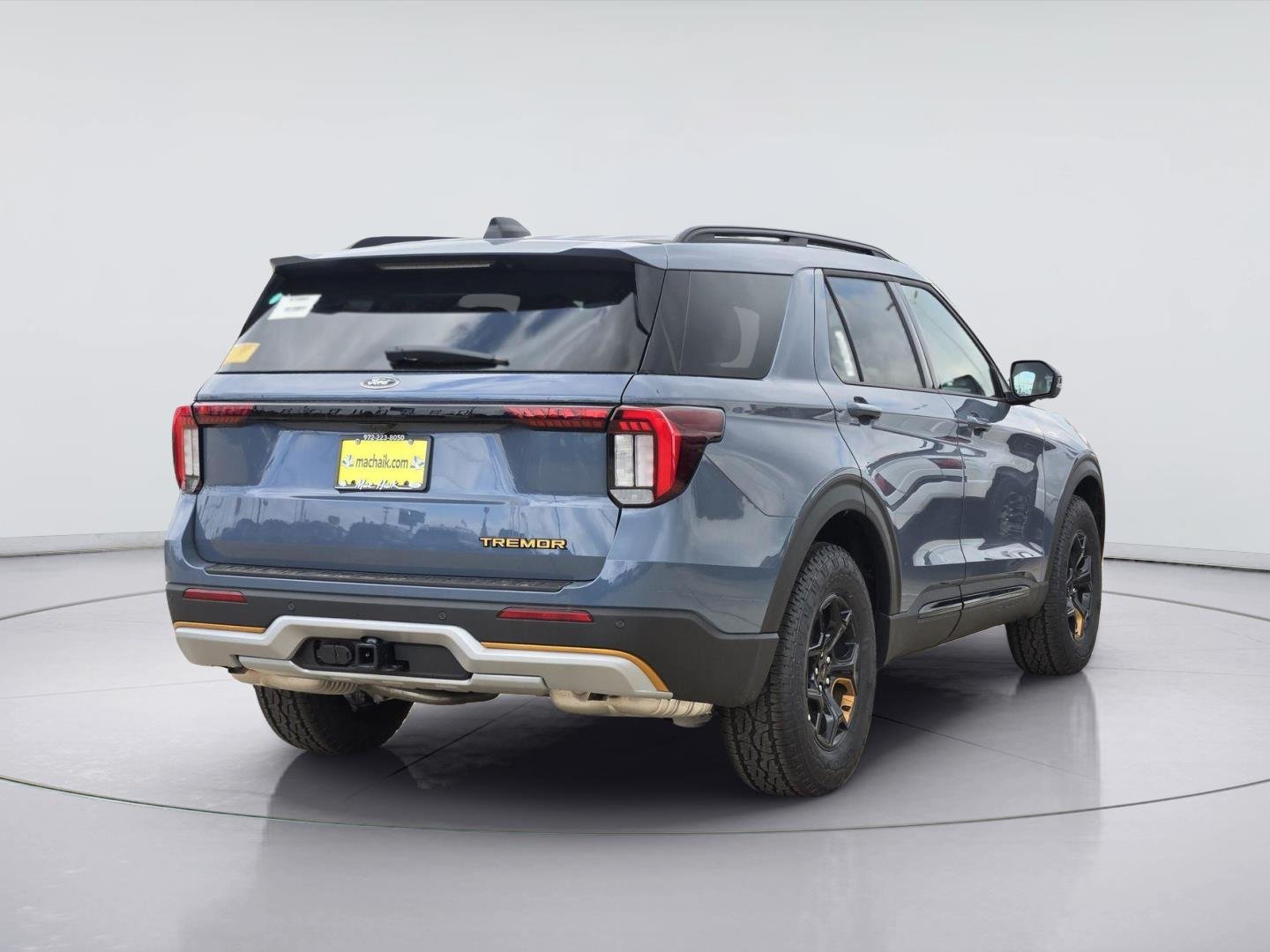 New 2026 Vapor Blue Metallic Ford Tremor® image 4