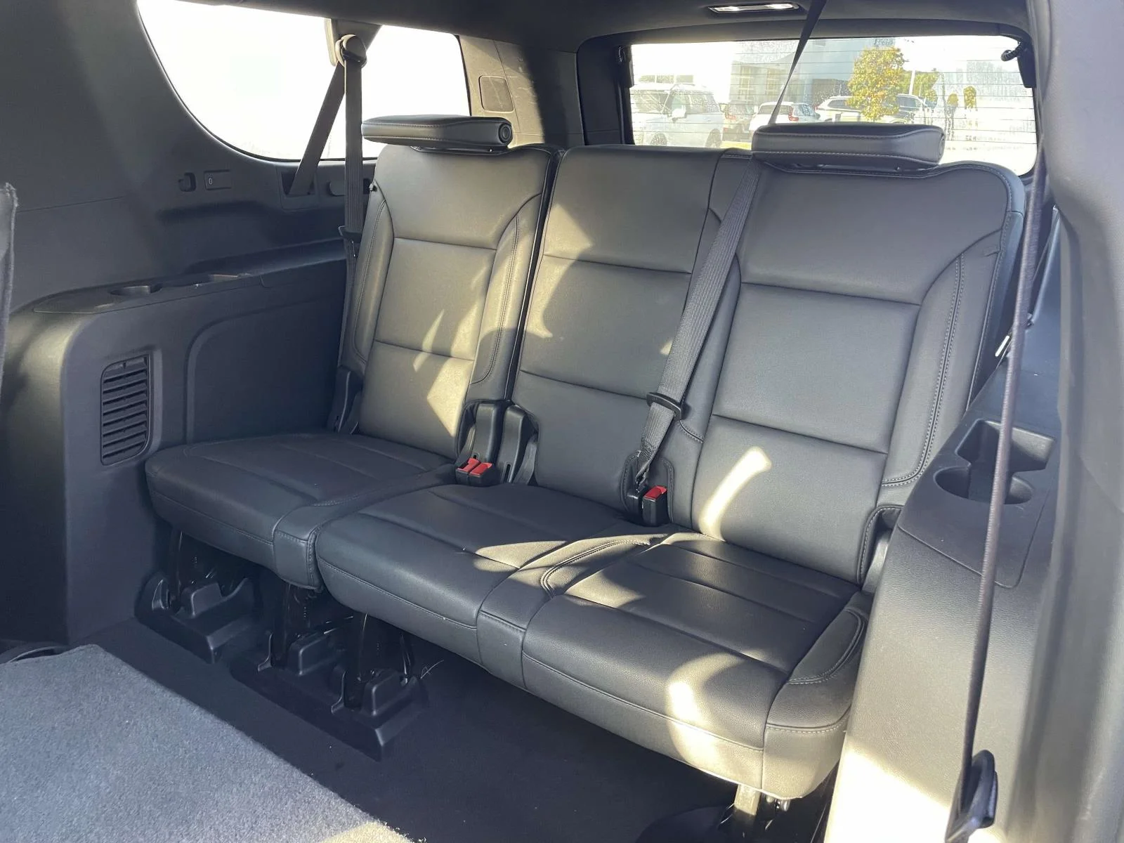 Used 2025 Black Chevrolet Z71 image 3
