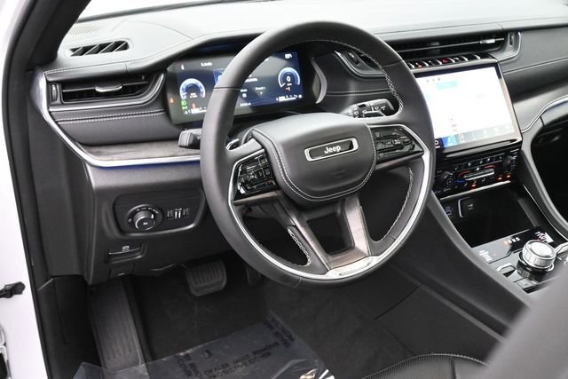2024 Jeep Grand Cherokee Overland - Photo 7