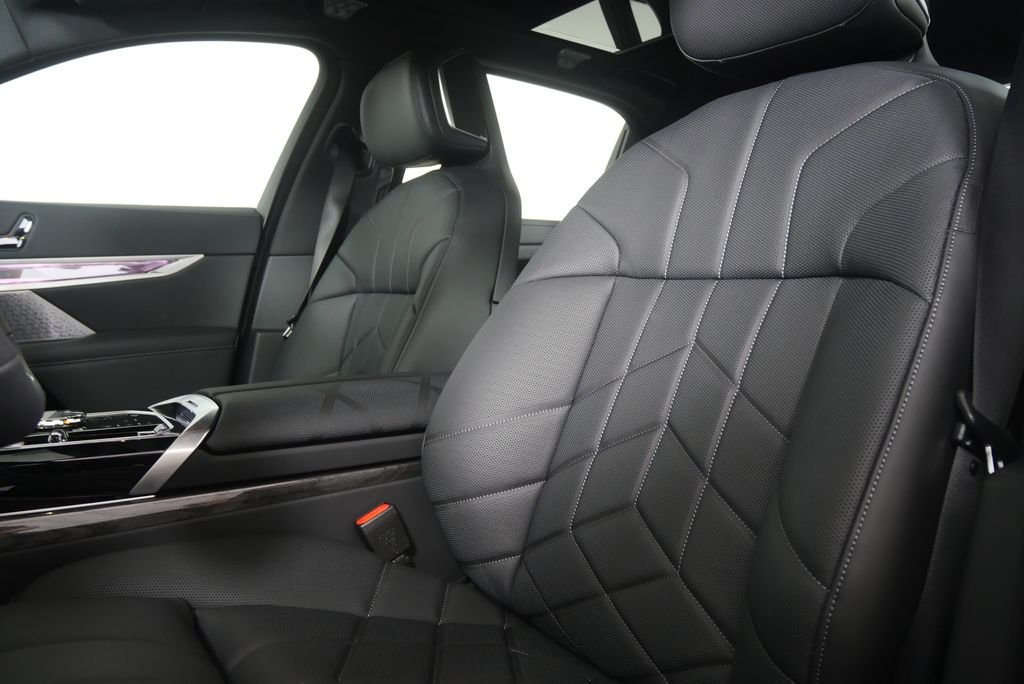 New 2026 Black Sapphire Metallic BMW eDrive50 image 10