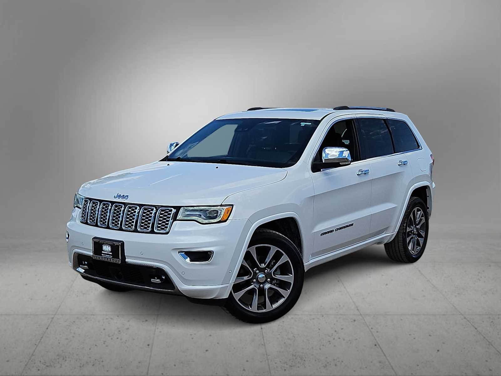 2017 Jeep Grand Cherokee Overland's photo