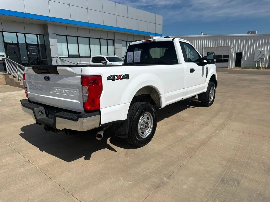 Used 2022 White Ford XL image 31