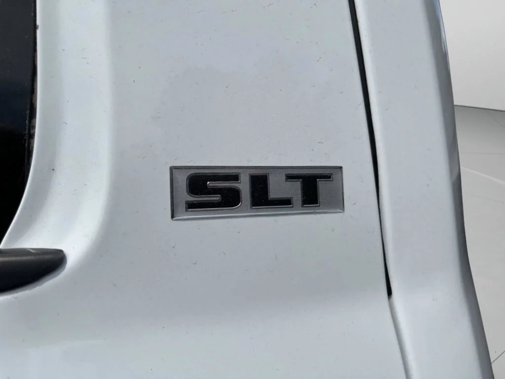 Used 2024 Bright White Clearcoat Ram SLT image 29