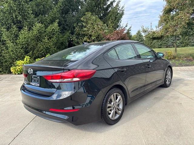 Used 2018 Phantom Black Hyundai Value Edition image 7