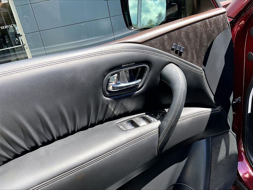 Used 2024 Red Nissan Platinum image 10