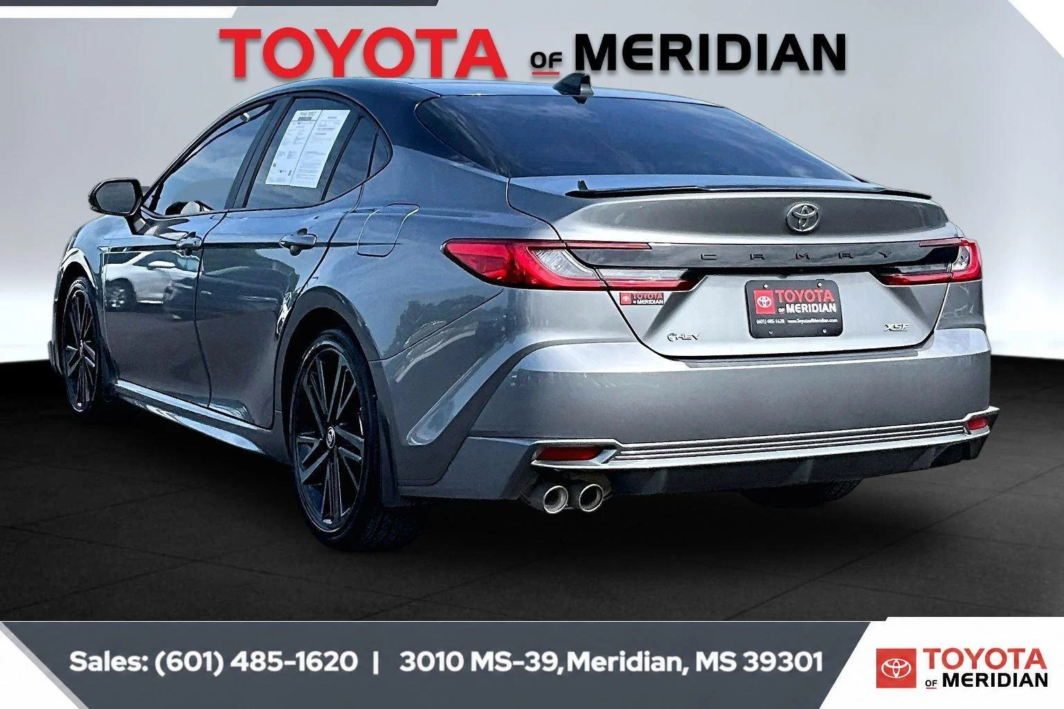 Used 2025 Heavy Metal w/Midnight Black Metallic Roof Toyota XSE image 2