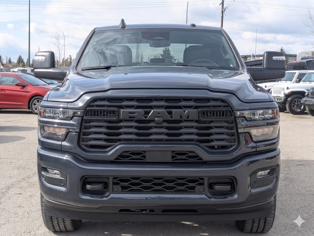 New 2026 Blue RAM Big Horn - - 4x4 - Night Edition - Big Horn Lvl 1 Plus Grp - 5th Wheel/Gooseneck Prep & More! image 3