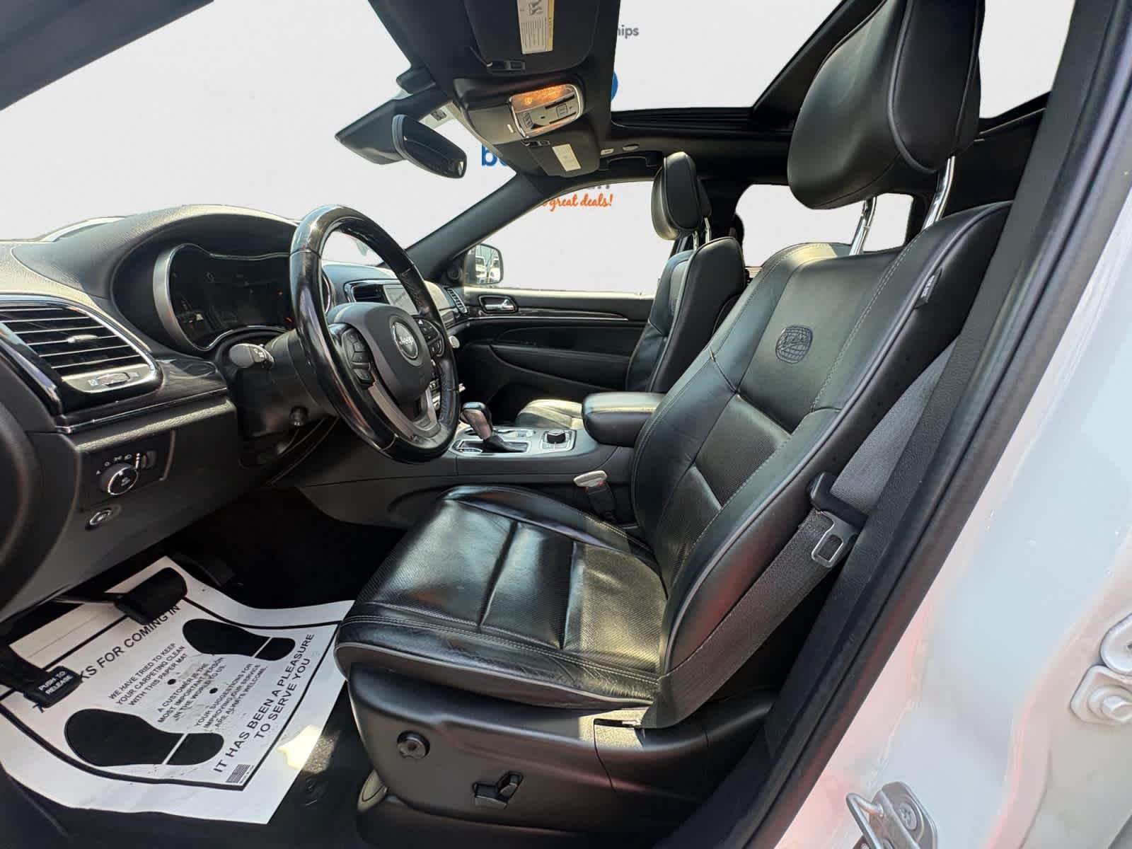 Used 2021 Ivory 3-Coat Jeep Overland image 12