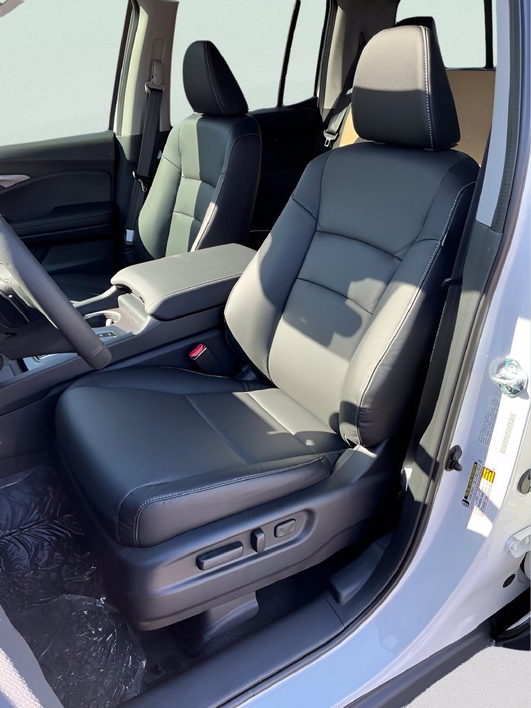 Used 2026 White Honda RTL image 29
