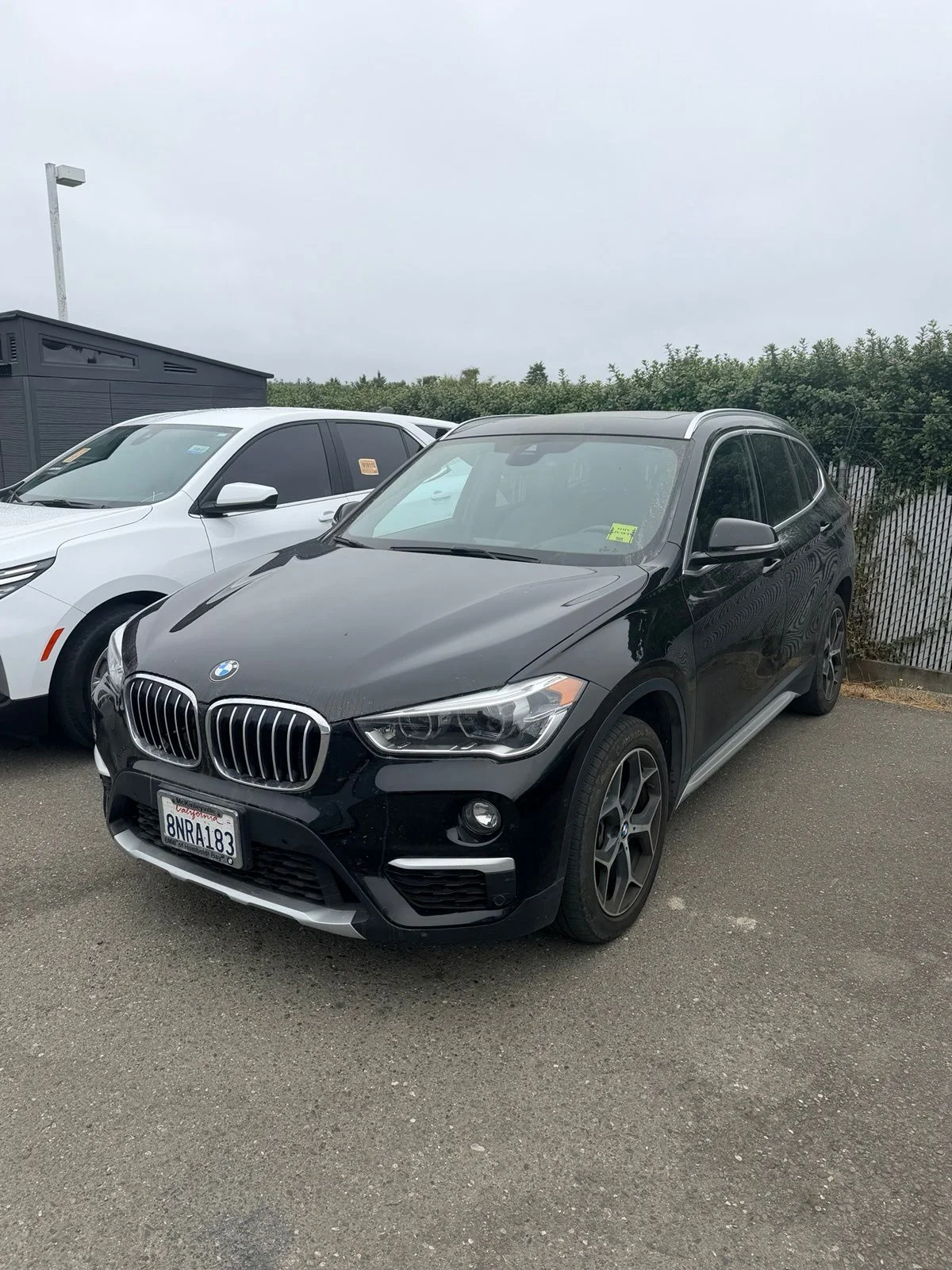 Used 2018 Black BMW xDrive28i image 3
