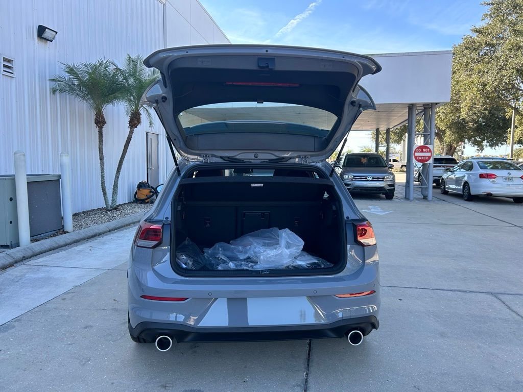 New 2026 Gray Volkswagen Autobahn image 34