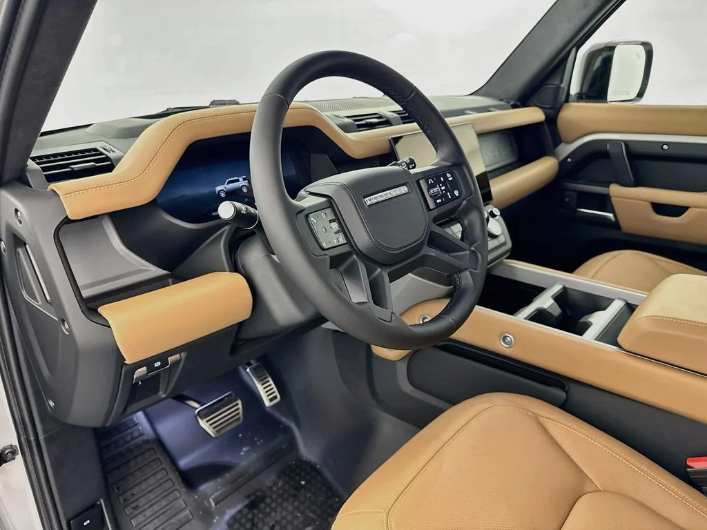 New 2026 Borasco Grey Land Rover X image 9