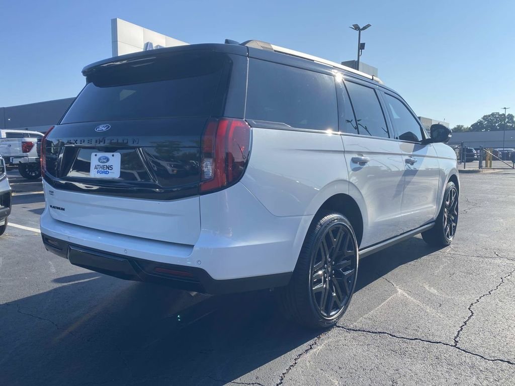New 2027 Star White Metallic Tri-Coat Ford Platinum image 3