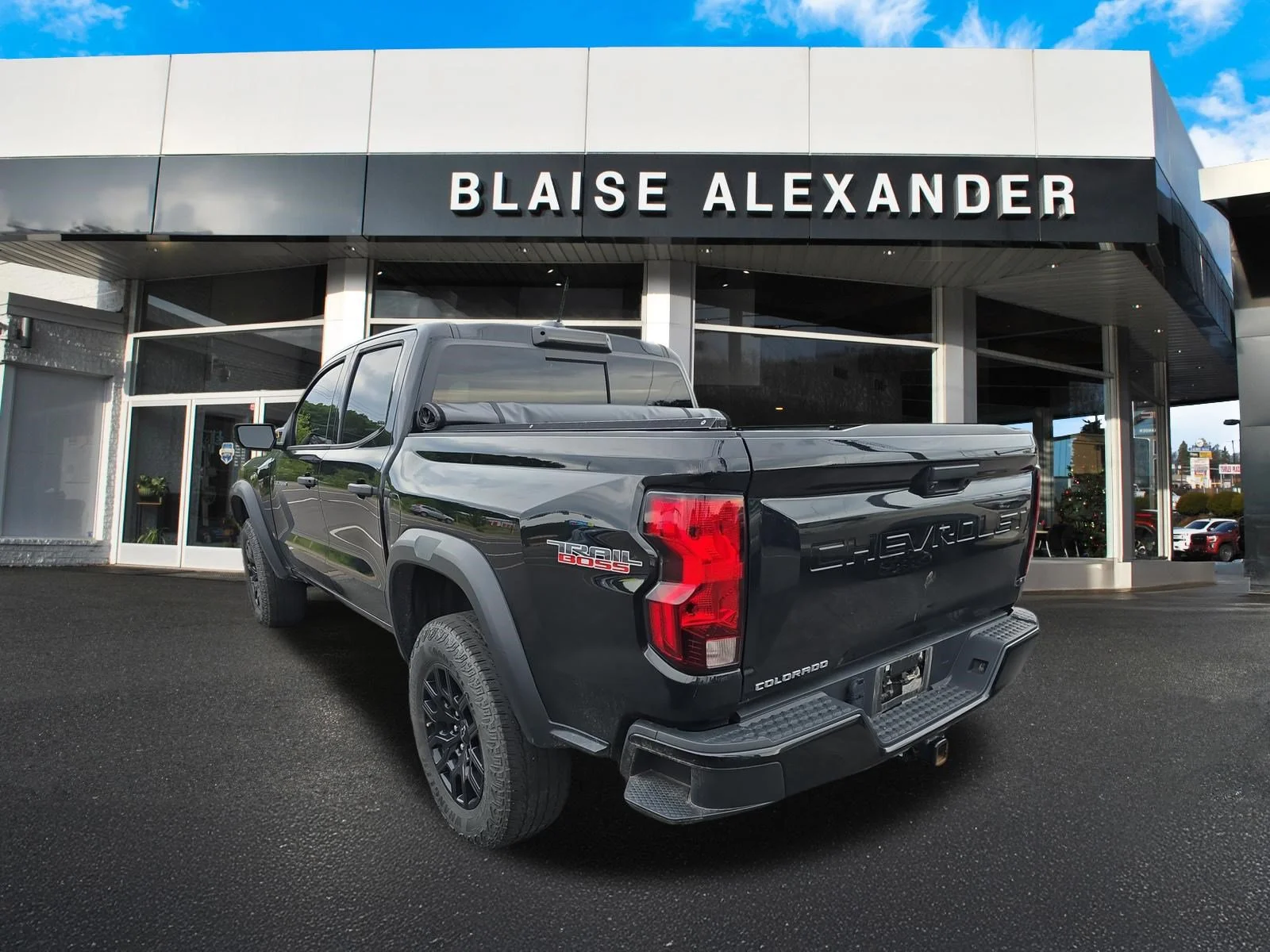 Used 2023 Black Chevrolet 4WD Trail Boss image 8