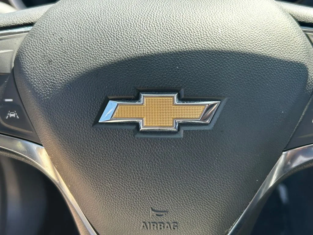 Used 2024 White Chevrolet LT image 16
