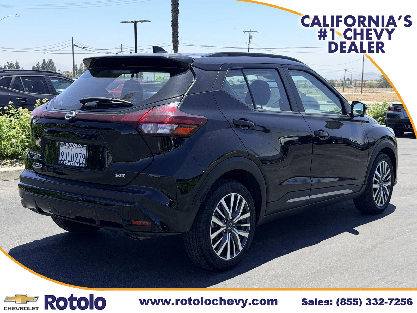 Used 2024 Super Black Nissan SR image 6