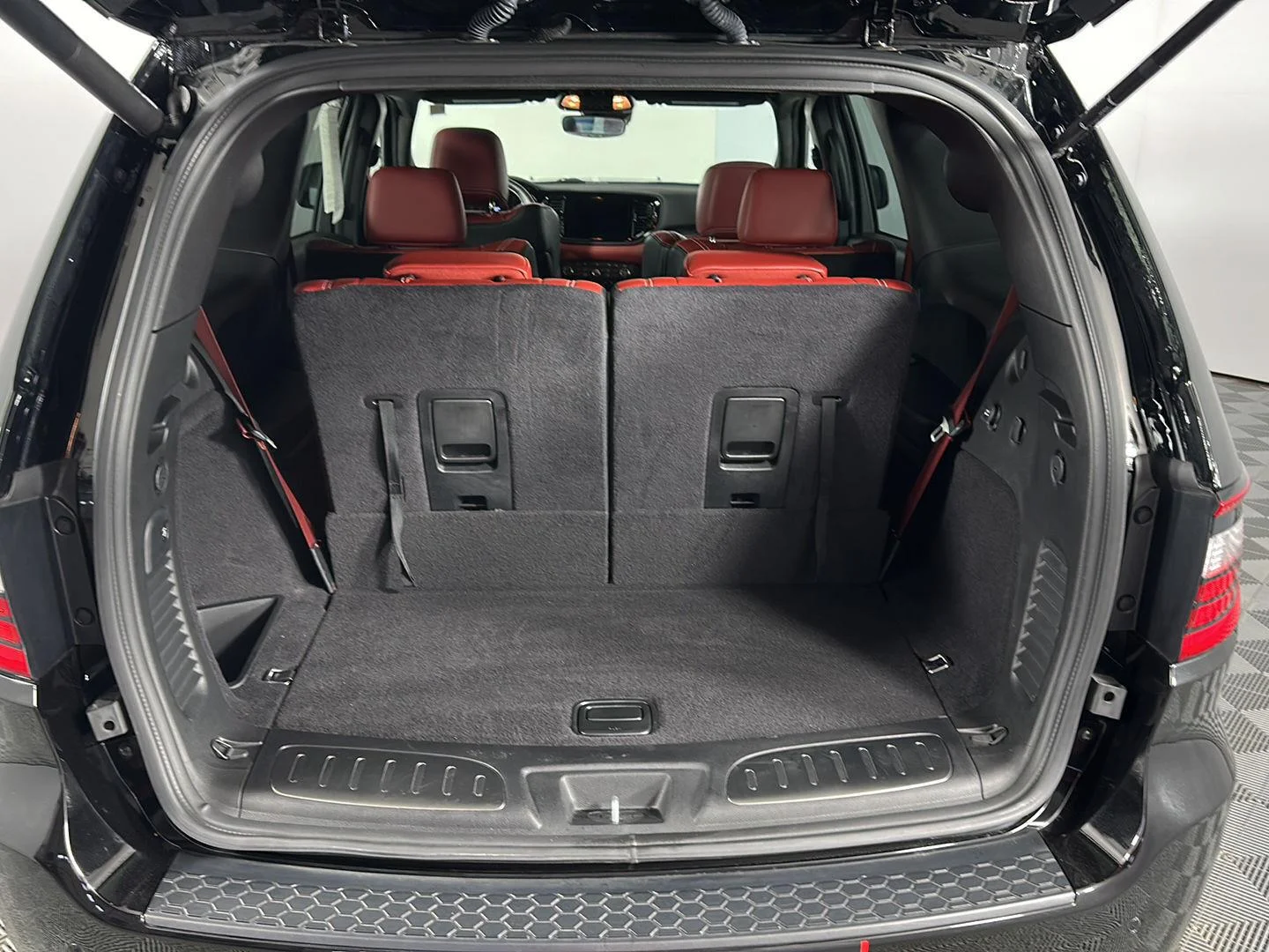 Used 2021 DB Black Clearcoat Dodge SRT Hellcat image 11