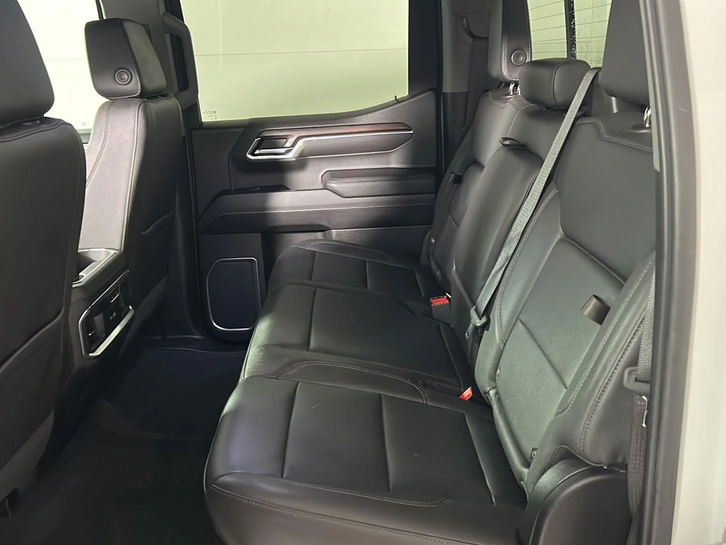 Used 2022 Summit White GMC SLT image 15