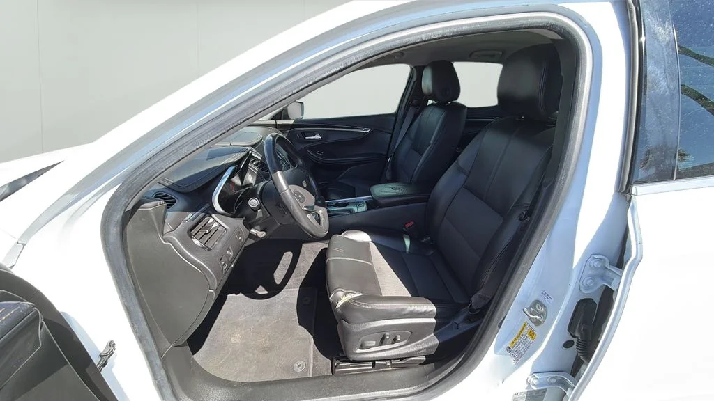 Used 2017 White Chevrolet LT image 17