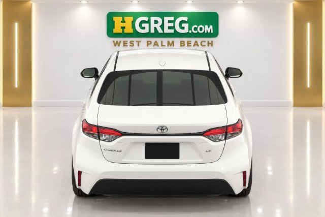 Used 2025 Ice Cap Toyota LE image 6