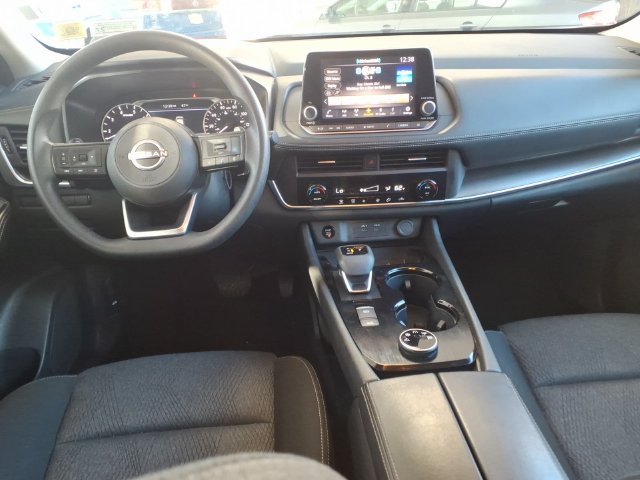 Used 2024 White Nissan SV image 10