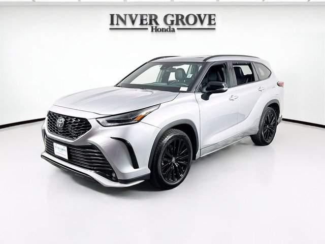2025 Toyota Highlander XSE