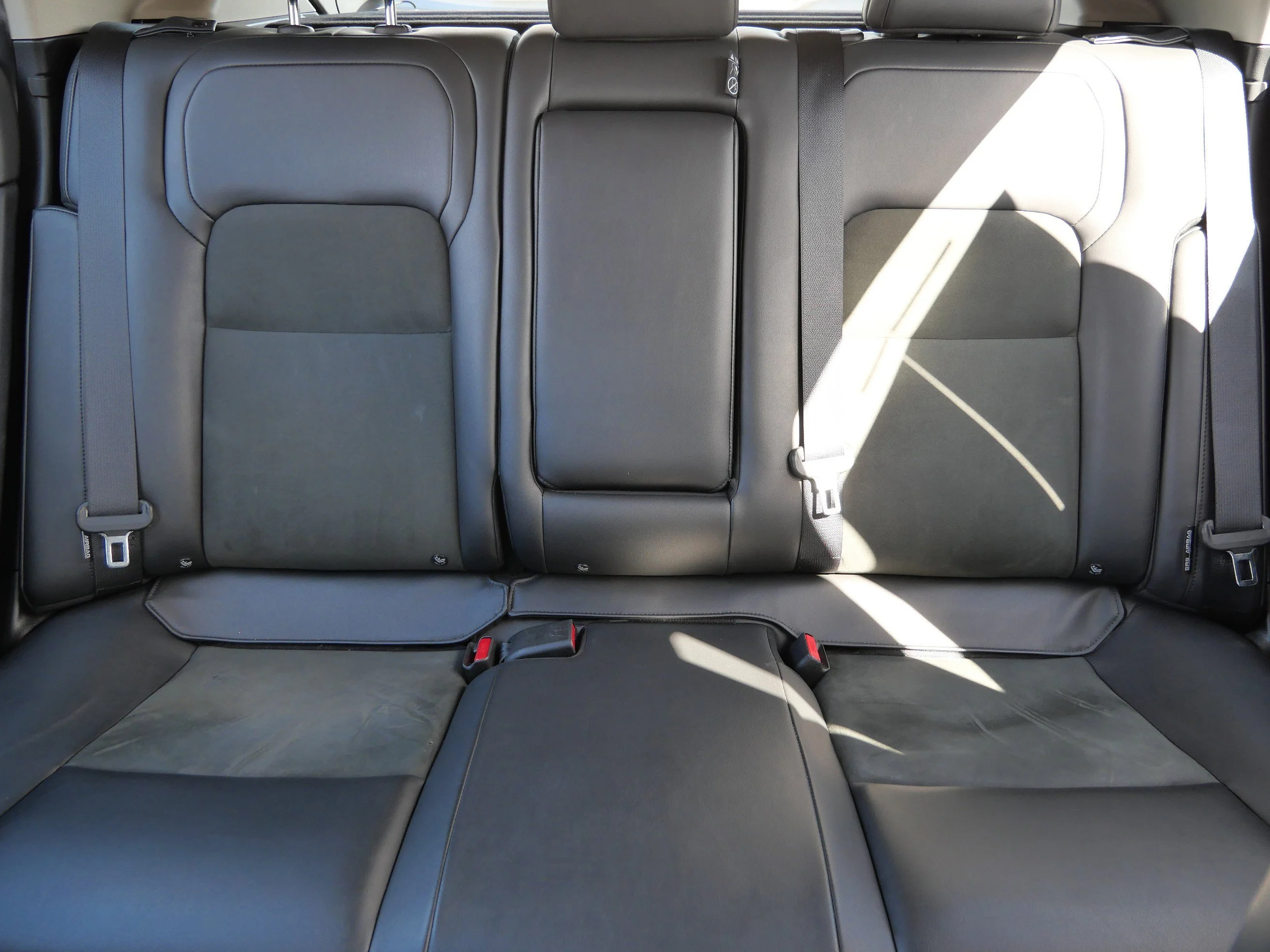 Used 2023 Gun Metallic Nissan ENGAGE image 13