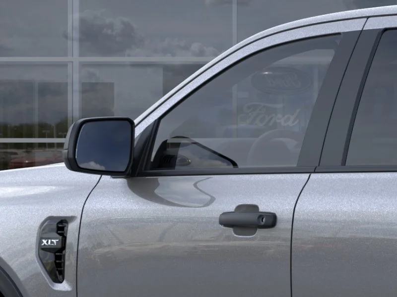 New 2026 Carbonized Gray Metallic Ford XLT image 42