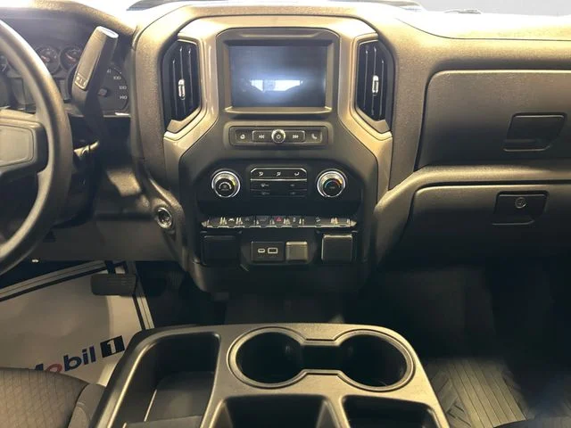 Used 2025 White Chevrolet Custom Trail Boss image 12